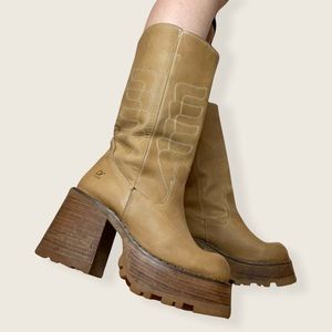 Platform Destroy cowgirl boots!